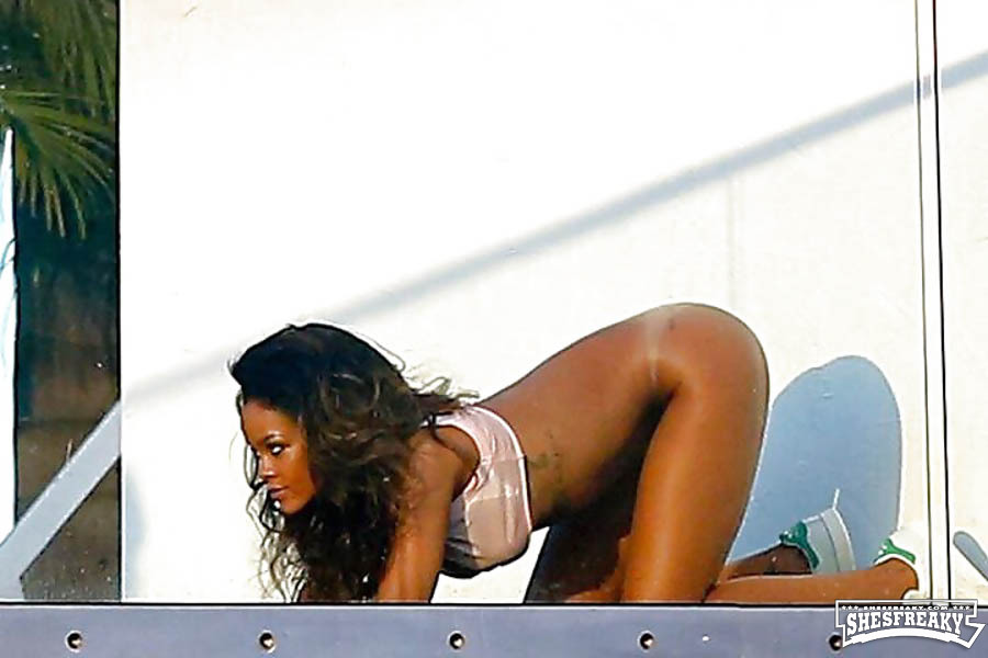 Rihanna Face Down Ass Up